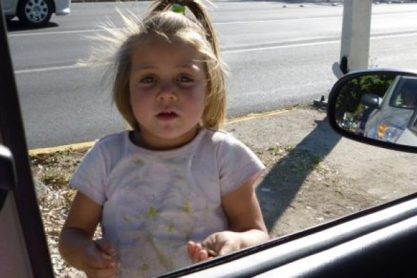 Lezly Ornelas was taken from her mother after this photo of her begging on the streets of Guadalajara was circulated on Facebook.
