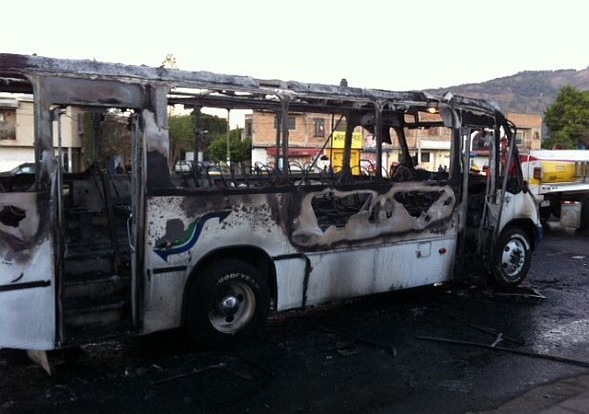 burned_bus_Zapopan