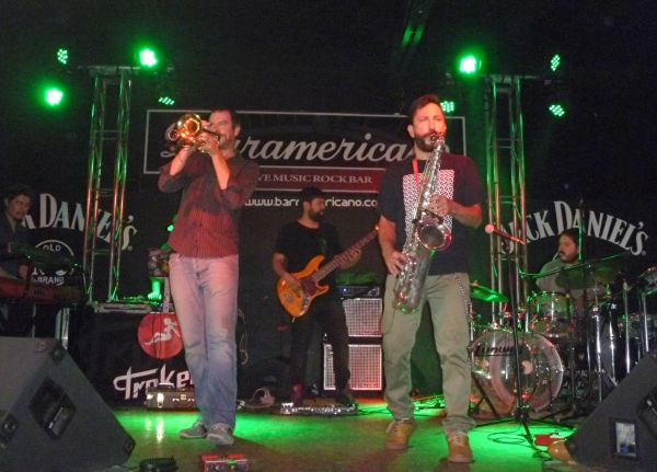 Troker performing at Guadalajara's Barramericano.