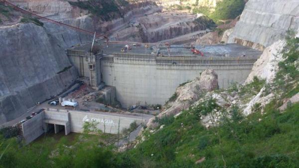 If built to 105 meters, the Zapotillo dam will flood the towns of Temacapulin, Palmarejo and Acasic.